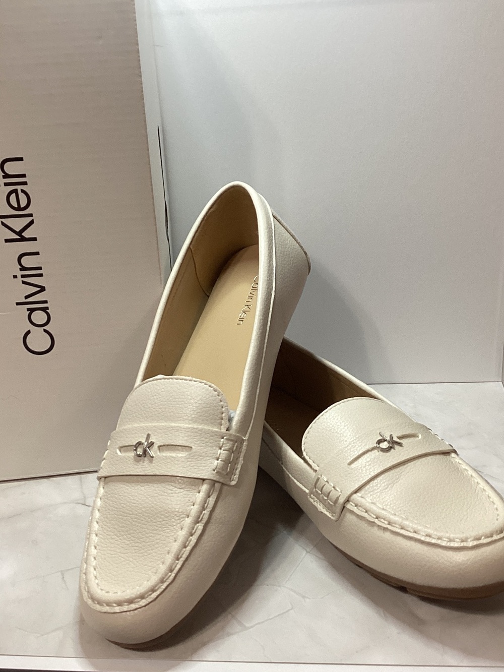 Calvin Klein Women's Cream Leather Lassa Penny Loafers